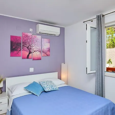 Appartement Summer Leaf With Free Private Parking